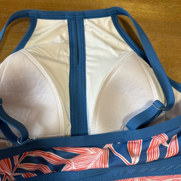 Lands End Women’s Tankini Like New Size 2 - Picture 10 of 10